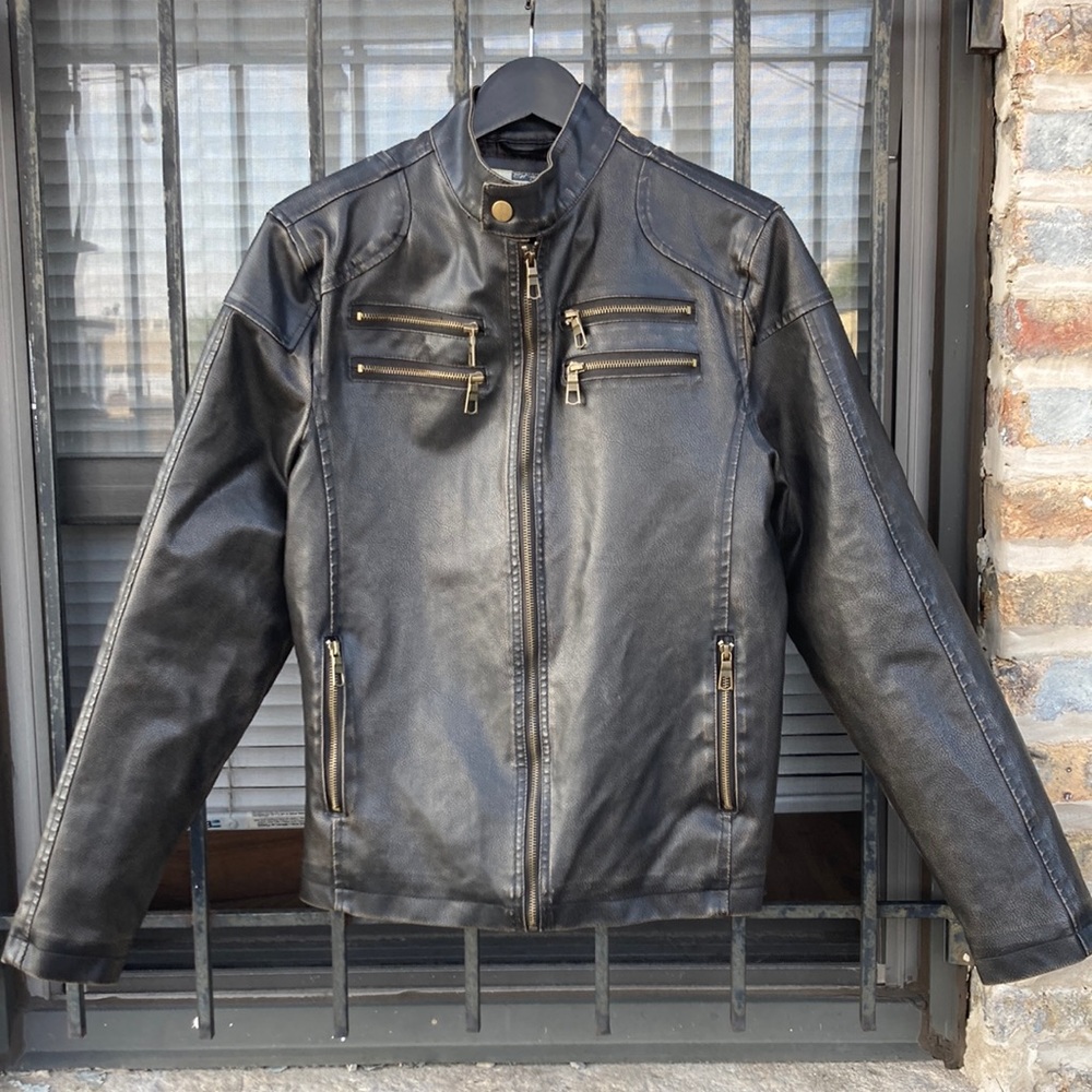 Pleather jacket for all genders, small (non-leather)